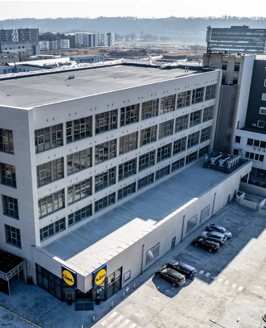 Brastos g. 3 Kaunas  rekonstrukcija įrengiant prekybos centrą ir gyvenamąsias patalpas