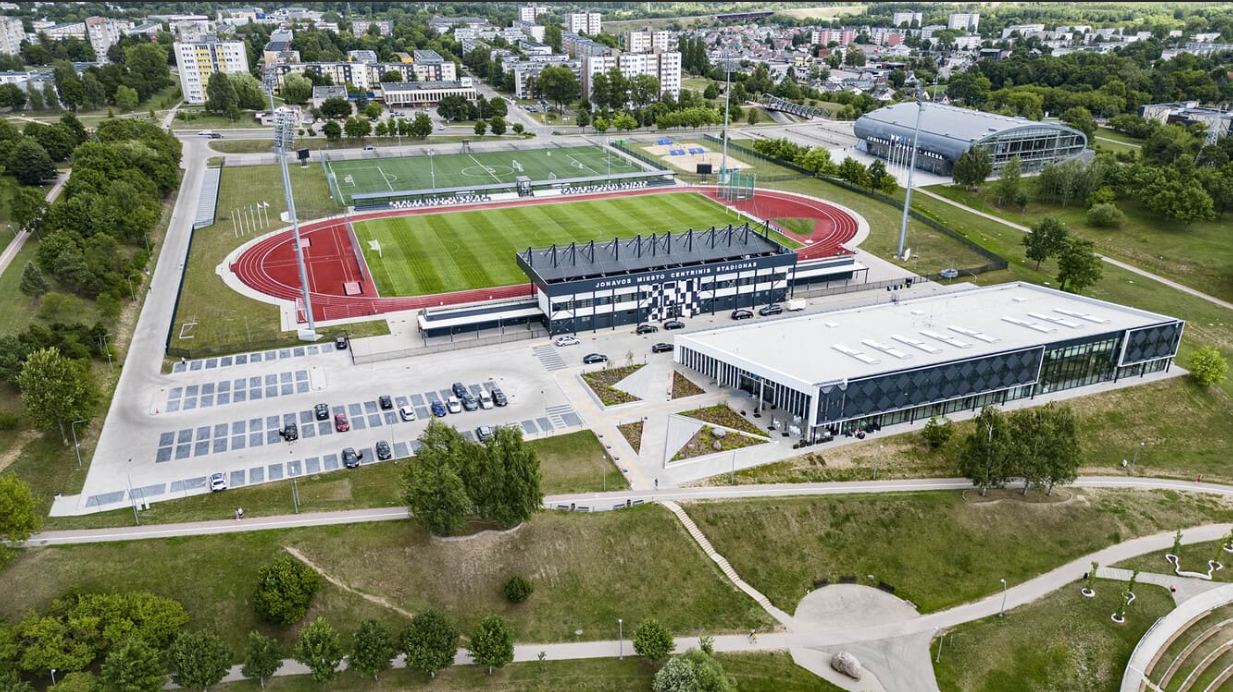 Jonavos miesto sporto infrastruktūros objektai